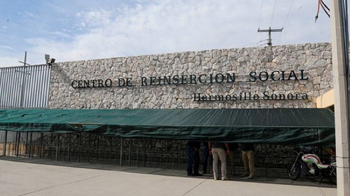 Mientras vacunan a reos en Ceresos de Sonora, visitantes deben respetar los protocolos