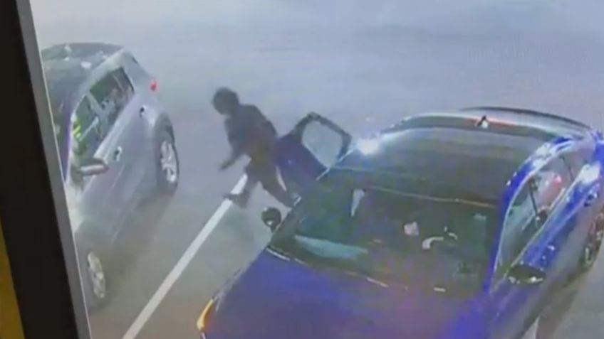 Madre vive momentos de angustia; dos ladrones le robaron el auto con su hija adentro