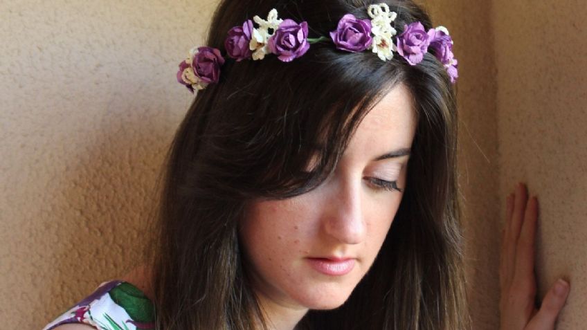 Lleva a la primavera en tu estilo: Estos accesorios en forma de flores serán tus preferidos