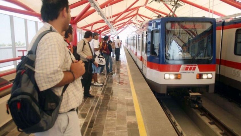 Historias del Metro: Captan en VIDEO pelea en Línea de Monterrey; usuarios gritan y ríen