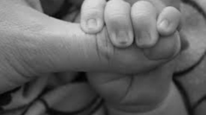 Maltrato infantil: Le amputan las piernas a recién nacido; llegó en estado crítico al hospital