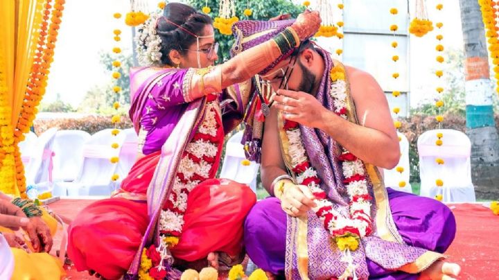 Un hombre en la India hace explotar las redes sociales al usar un accesorio femenino en su boda