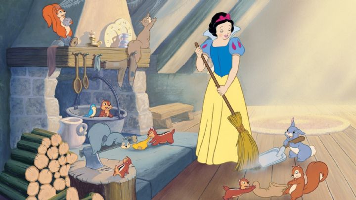 ¡Impactante! Piden cancelar a 'Blancanieves' por comportamiento inadecuado del príncipe