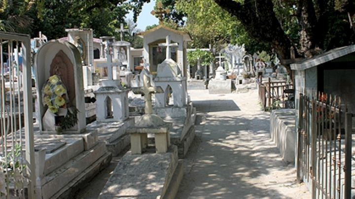 De terror: Sujeto es asesinado a balazos dentro de panteón municipal