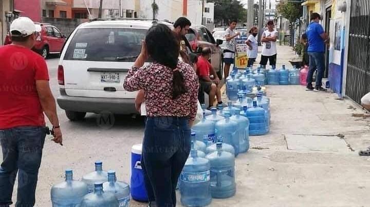Escasez de agua en Tamaulipas provoca cierre de purificadoras y causa caos entre los pobladores