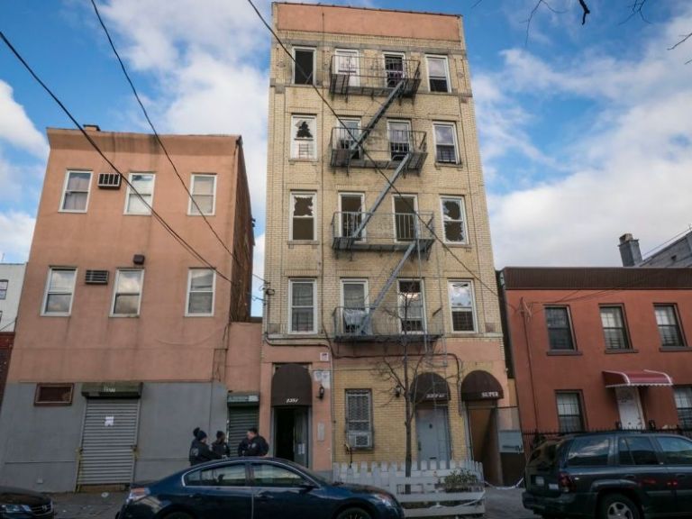 Edward García está acusado de un incendio que le costó la vida a dos personas en el Bronx