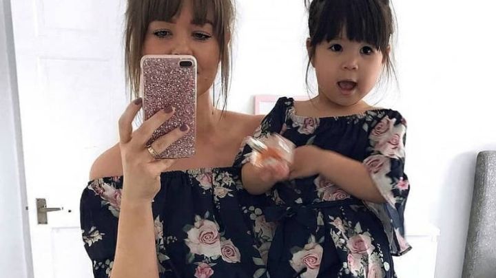 ¡Parecerán hermanas! 'Outfit' para combinar con tu mamá este Día de las Madres