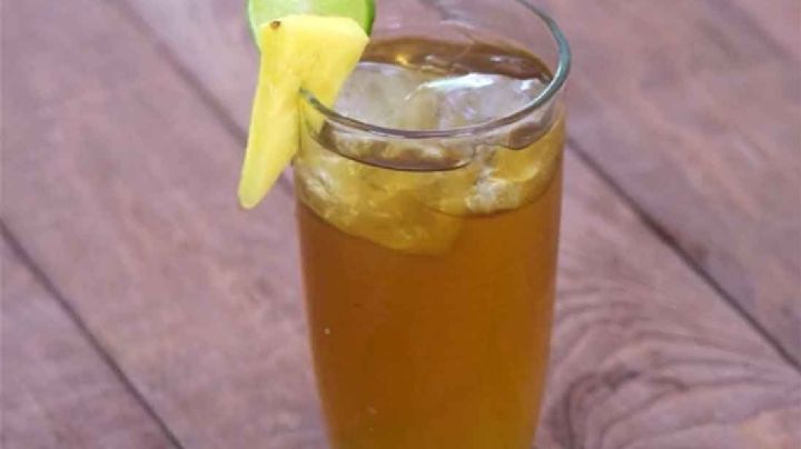 ¡Salud! Aprende a preparar un delicioso tepache para brindar por el Día de las Madres