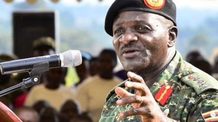 FOTOS: Sobrevive el ministro de Uganda a un ataque armado; falleció su hija y el conductor