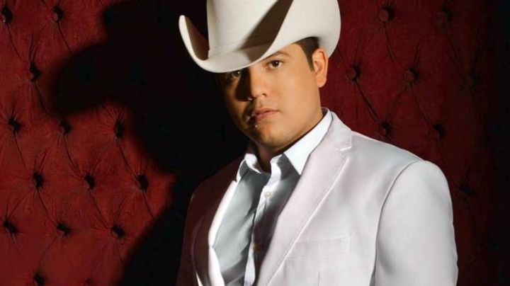 ¡Adiós Remmy Valenzuela! Tras orden de arresto, Universal Music rompe lazos con el cantante