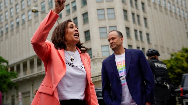 IMÁGENES: Kamala Harris participa en marcha por el orgullo LGBT+ en Washington