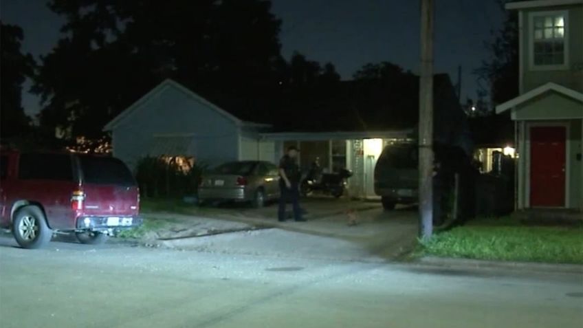 Tiene 9 años: Padre guarda arma y le dispara a su hijo en el pecho; el niño está grave