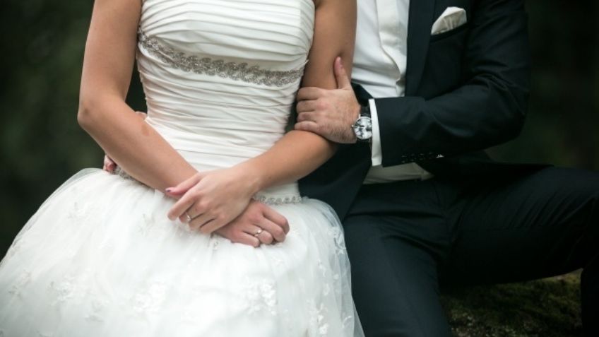 Tenía 18 años: Mujer consumaba su matrimonio y sufre fulminante infarto; su esposo la vio morir