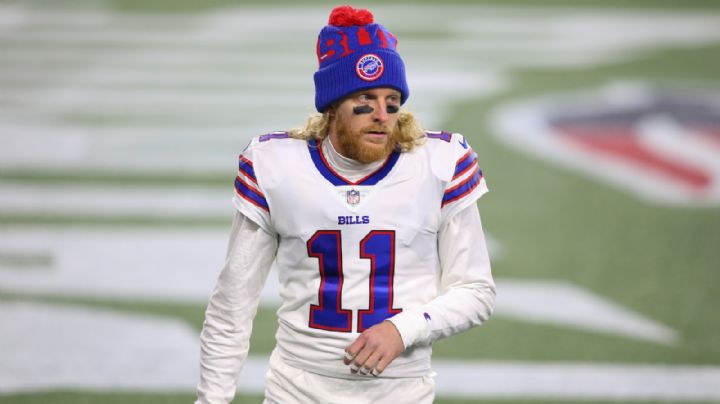 "Soy libre y quiero morir libre": Receptor de la NFL prefiere jugar gratis antes que vacunarse