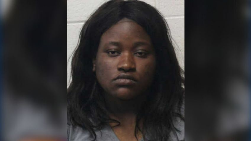 Sorprenden a trabajadora de una guardería tomándole fotos obscenas a las niñas del lugar