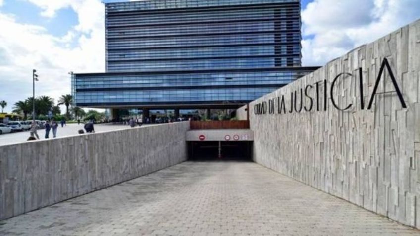 Adolescente de 16 años es arrestado por violar a su propia madre cuando estaba drogado