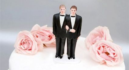 Arrestan a 44 invitados en una boda gay; los acusan de "propagar enfermedades infecciosas"