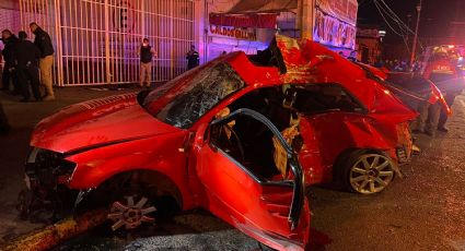 FUERTES IMÁGENES: Accidente de Audi deja 4 muertos; salieron disparados por las ventanillas