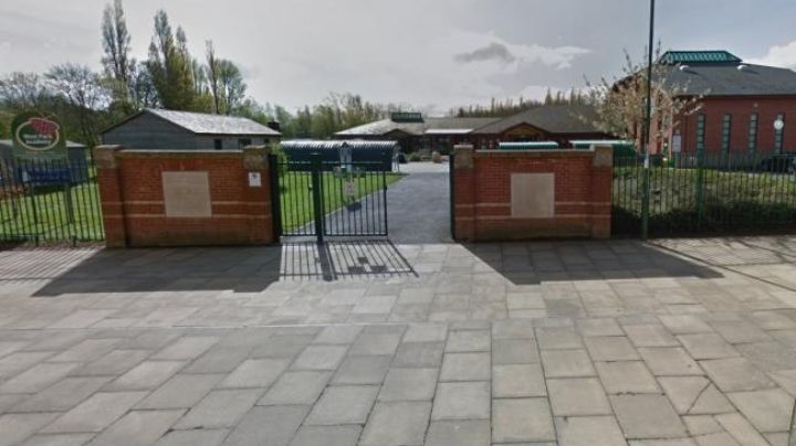 ¡Nadie sale ni entra! Ponen bajo aislamiento dos escuelas porque un niño acuchilló a otro