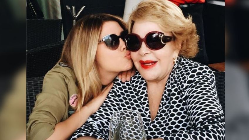 "Cervecita": Con beso en la boca, Michelle Salas celebra su vida junto a Silvia Pinal
