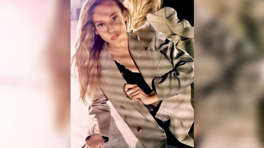 ¡Belleza y elegancia! Ester Expósito promociona colección de joyería vanguardista