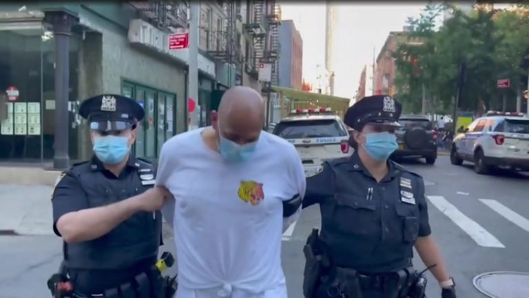 Julio Aponte mató a golpes a su esposa María Kelly