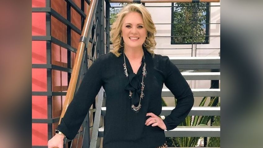 Érika Buenfil deleita a todo Televisa con su belleza en divino 'outfit'