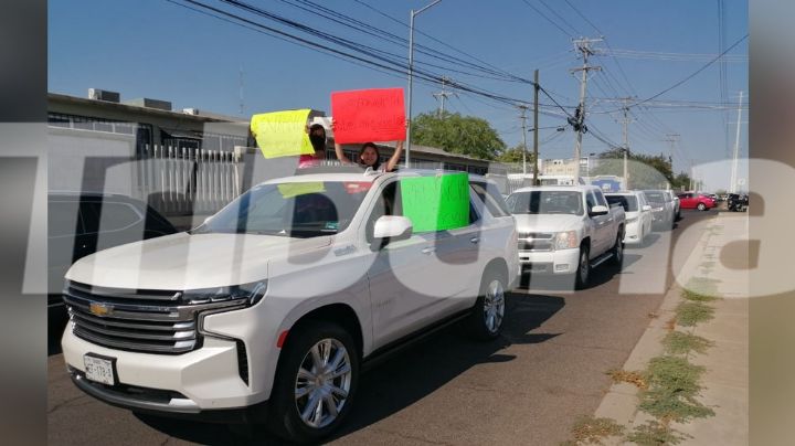 Hermosillo: Movimiento 'Abre mi Escuela' realiza caravana para exigir la reapertura de los planteles