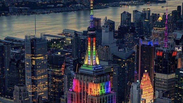 Edificios emblemáticos de Nueva York iluminarán con luces bandera LGBT+