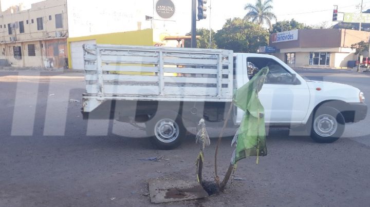 Obstrucciones en vialidades de Guaymas ponen en riesgo a habitantes del puerto