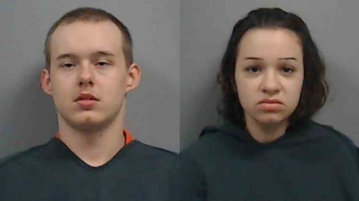 Arrestan a padres adolescentes por la muerte de su bebé; tenía rastros de cocaína