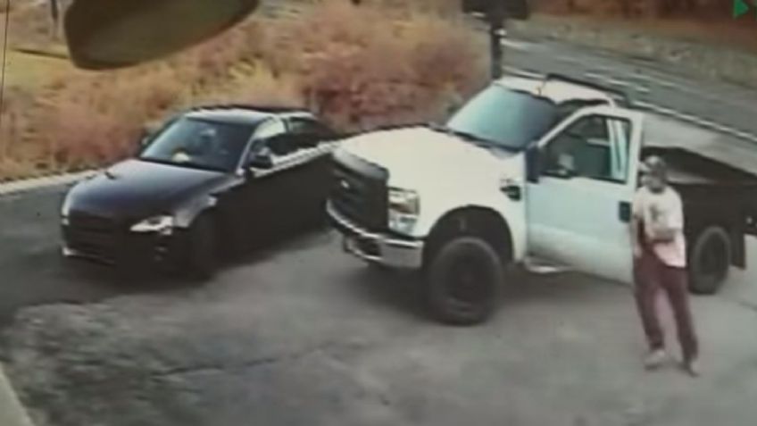 VIDEO: Investigan a oficial de la Policía por disparar en contra de tres adolescentes