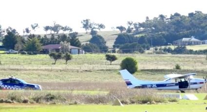 Pierden la vida 2 paracaidistas en Australia por un "problema" en el avión