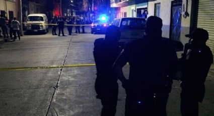Sangriento fin de semana: De varios balazos, motosicarios asesinan a hombre en plena calle