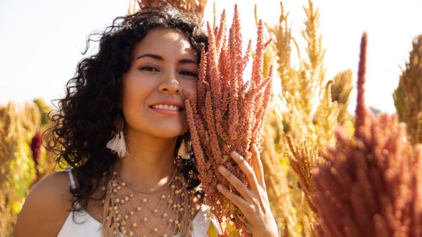 Nancy Zamher presenta 'Raíces', disco que combina el rock con la música popular mexicana