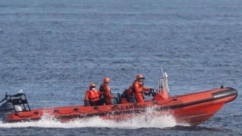 Se hunde barco en las costas de Bali; mueren ahogados 7 pasajeros y desaparecen 11