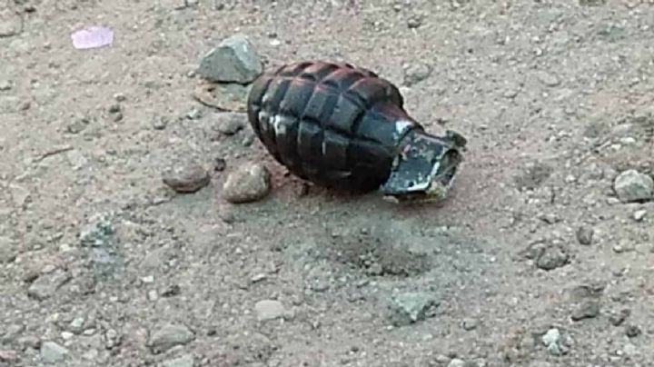 Mujer se encuentra granada envuelta en la ropa de su ex al norte de Hermosillo