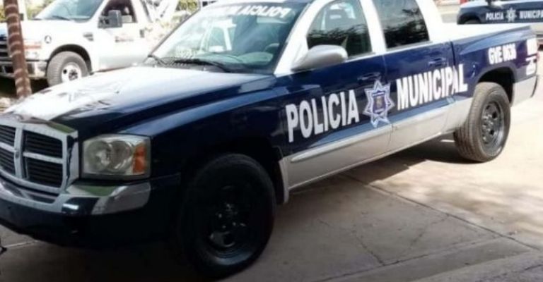 Autoridades llegan al lugar de los hechos