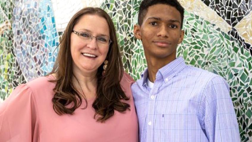 Hombre entra al departamento de su esposa, la asesina junto a su hijo y se suicida