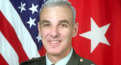 General retirado de Estados Unidos confiesa que violó a su hija desde que tenía 3 años