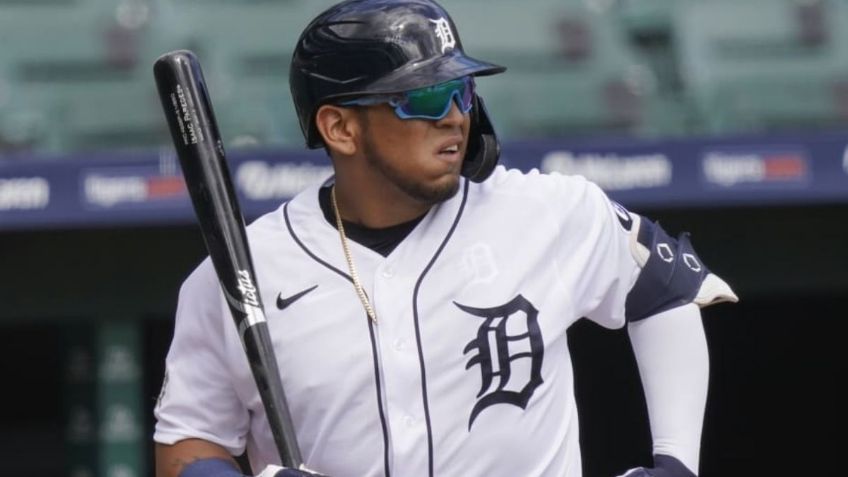 Isaac Paredes conecta su primer imparable de la temporada 2021 de las Grandes Ligas