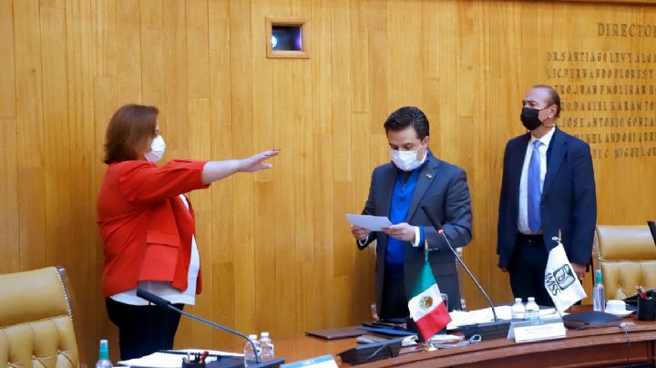Rinde protesta María de Lourdes Díaz Espinosa, nueva delegada del IMSS Sonora