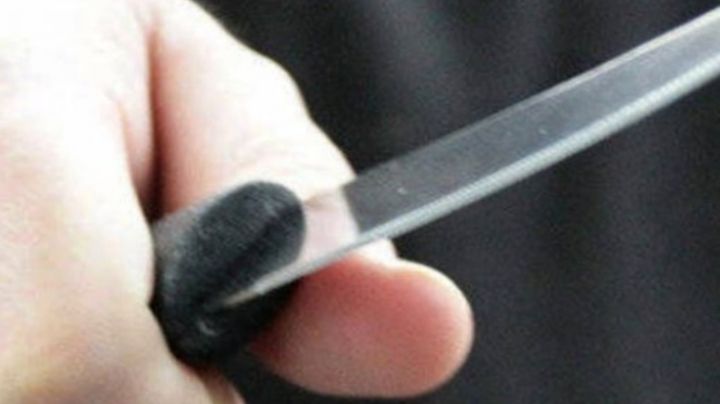 Hermosillo: Joven amenaza con cuchillo a su padre y su hermano; pelean por unas calcetas