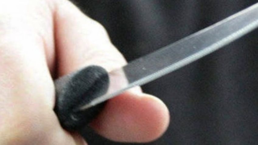 Hermosillo: Joven amenaza con cuchillo a su padre y su hermano; pelean por unas calcetas