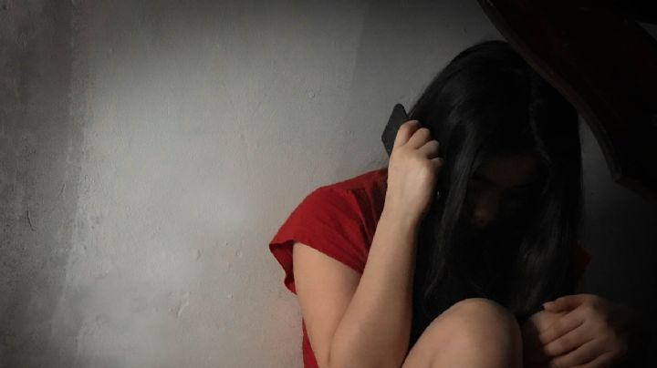 Infierno en casa: Una niña es apuñalada cuando estaba en su habitación; su madre la habría atacado