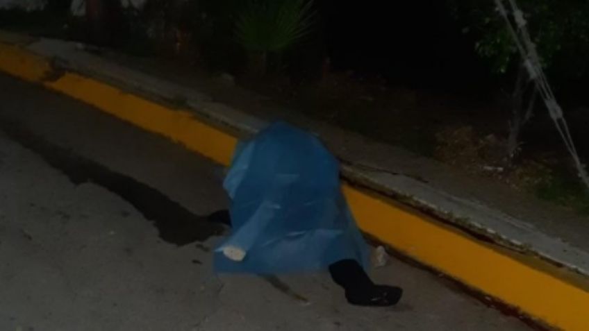 Asesinos tiran el cuerpo sin vida de un hombre en Fovissste; lo dejaron maniatado