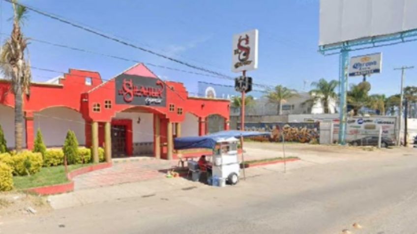 Violencia imparable: Acribillan a 2 ocupantes de un BMW frente a un centro nocturno