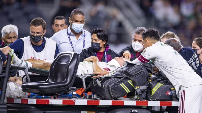 'El Chucky' Lozano abandona la concentración de la Selección Mexicana