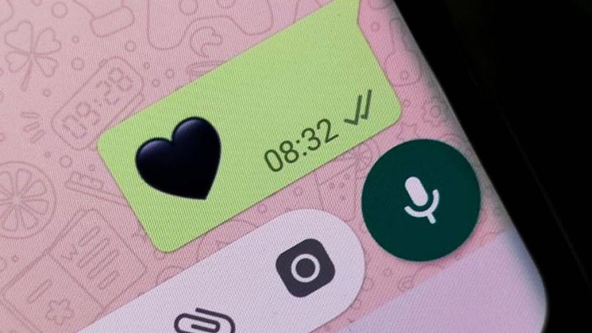 ¿Utilizas el emoji del corazón negro en WhatsApp? Ten cuidado, lo puedes estar usando mal