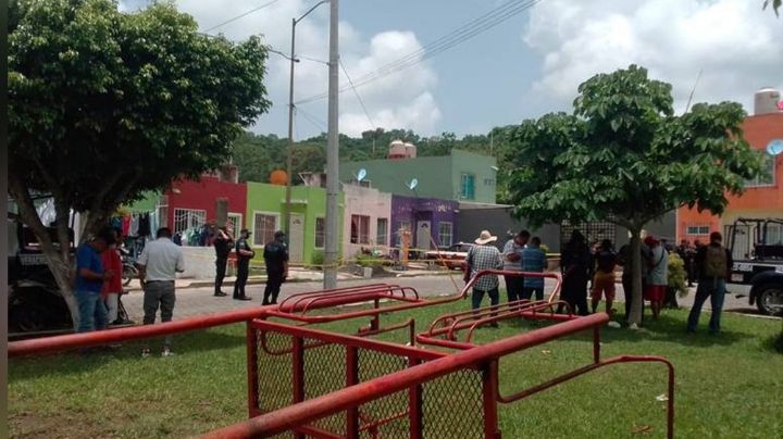 Sujetos armados acribillan a cuatro personas por calles de Veracruz; hay dos muertos